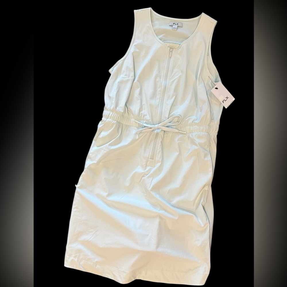 Women's FLX Dress With Built-In Shorts Color Frost Bite NWT Size Small - Picture 4 of 9